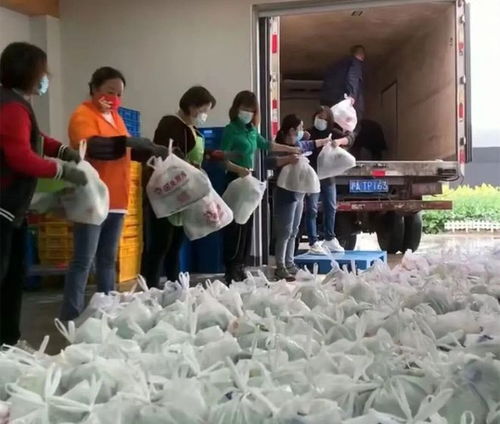 商超专供产品平价直送封控小区，售后群与特殊客服紧盯品质保障